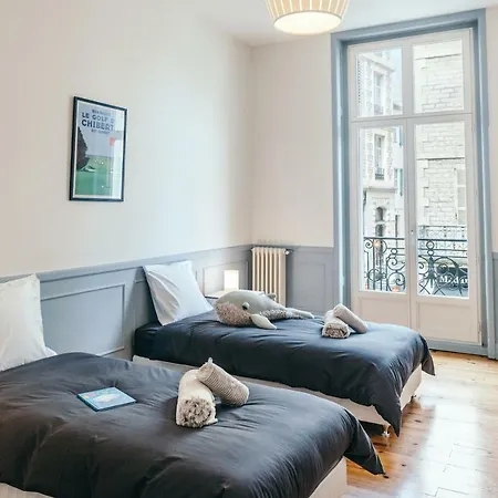 Tres Bel Appartement, 3 Chambres, 2 Salles De Bains, Hyper-Centre - Wifi *