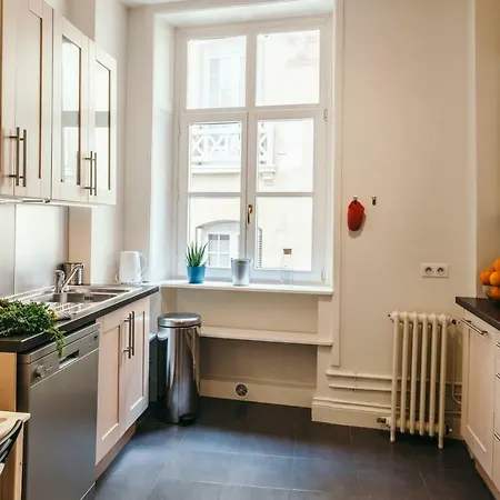 Tres Bel Appartement, 3 Chambres, 2 Salles De Bains, Hyper-Centre - Wifi